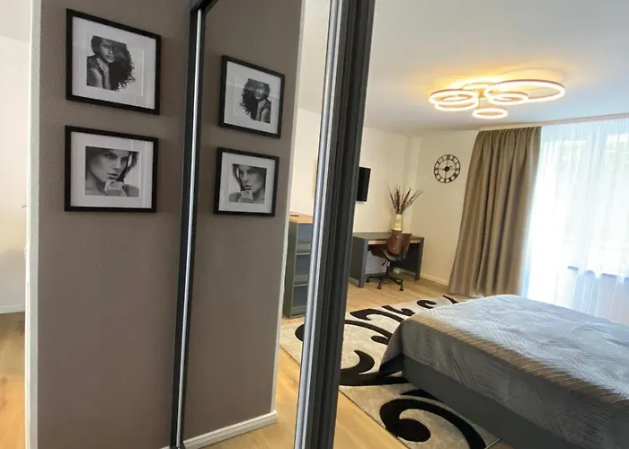 Luxus With Balcony *